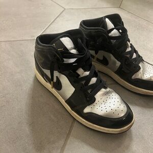 Jordan Kids Sneakers Black and White